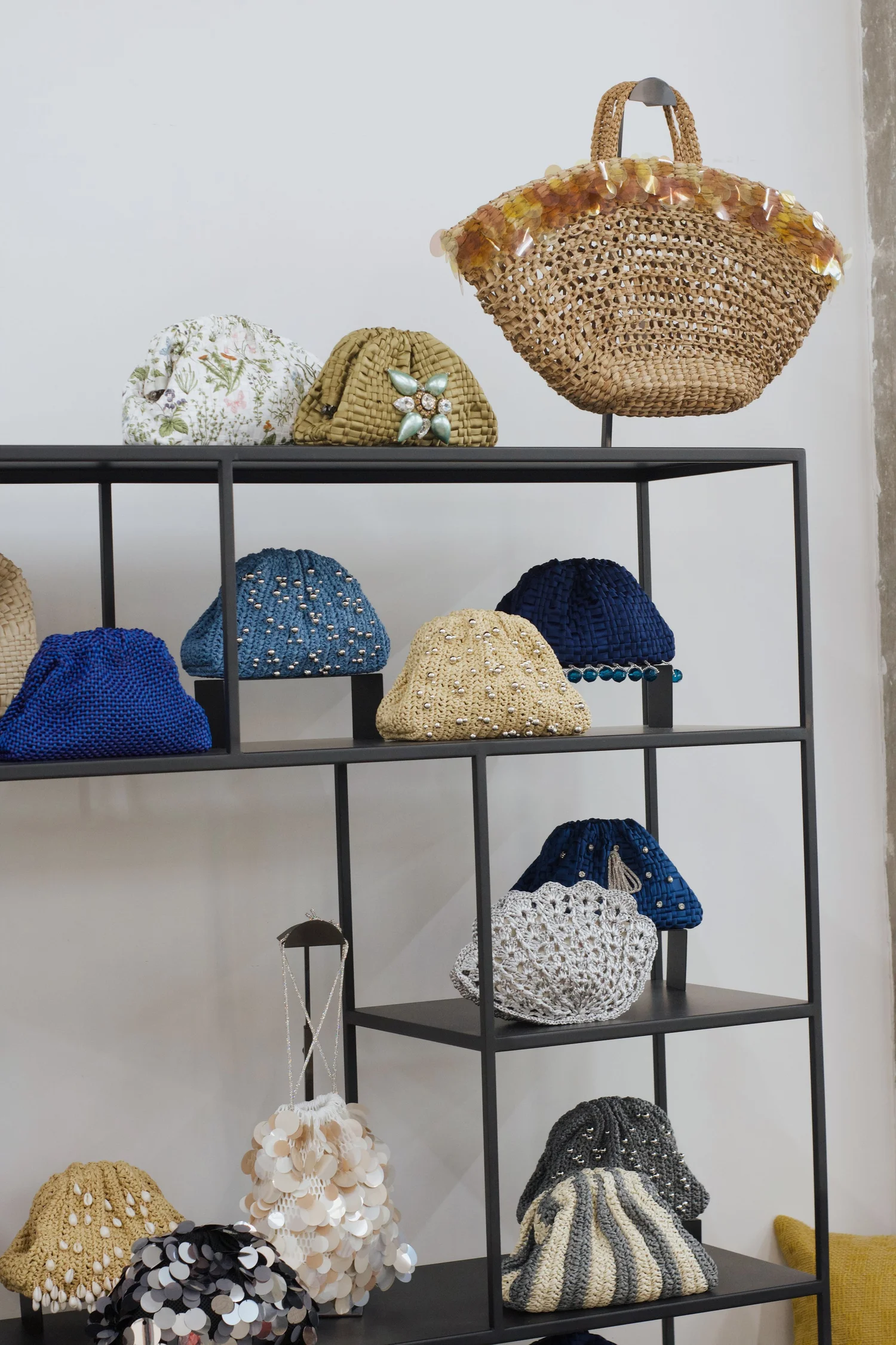 Metta showroom detail 31