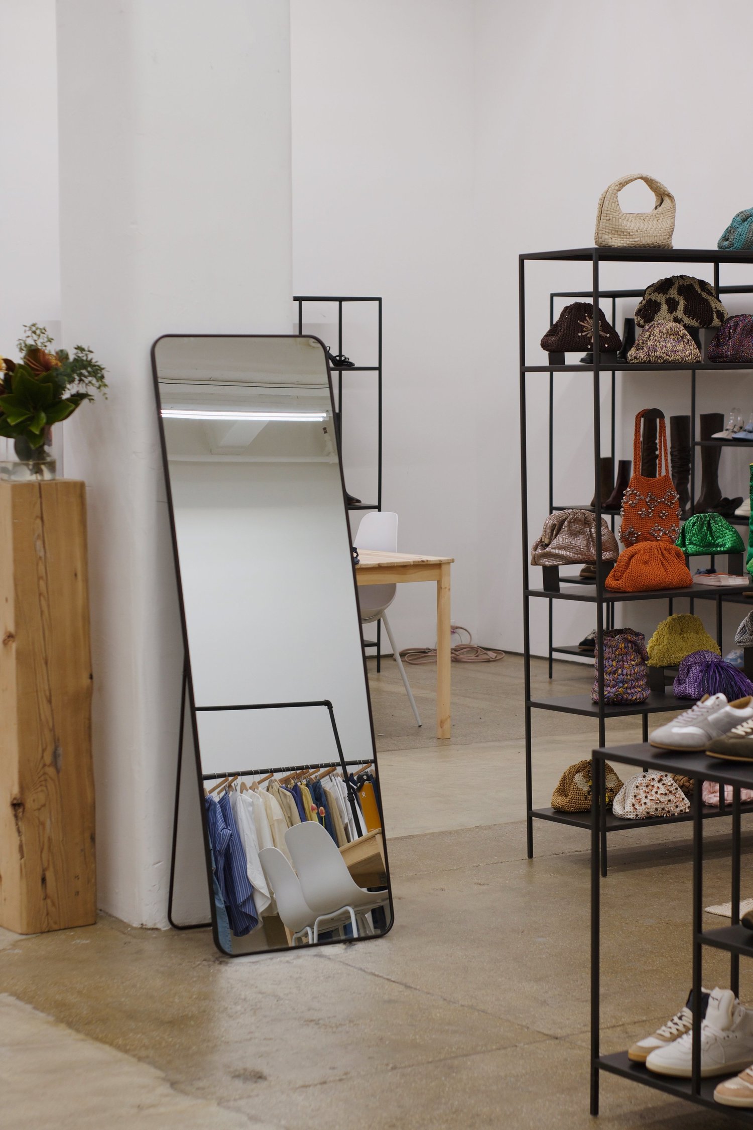 Metta showroom detail 25