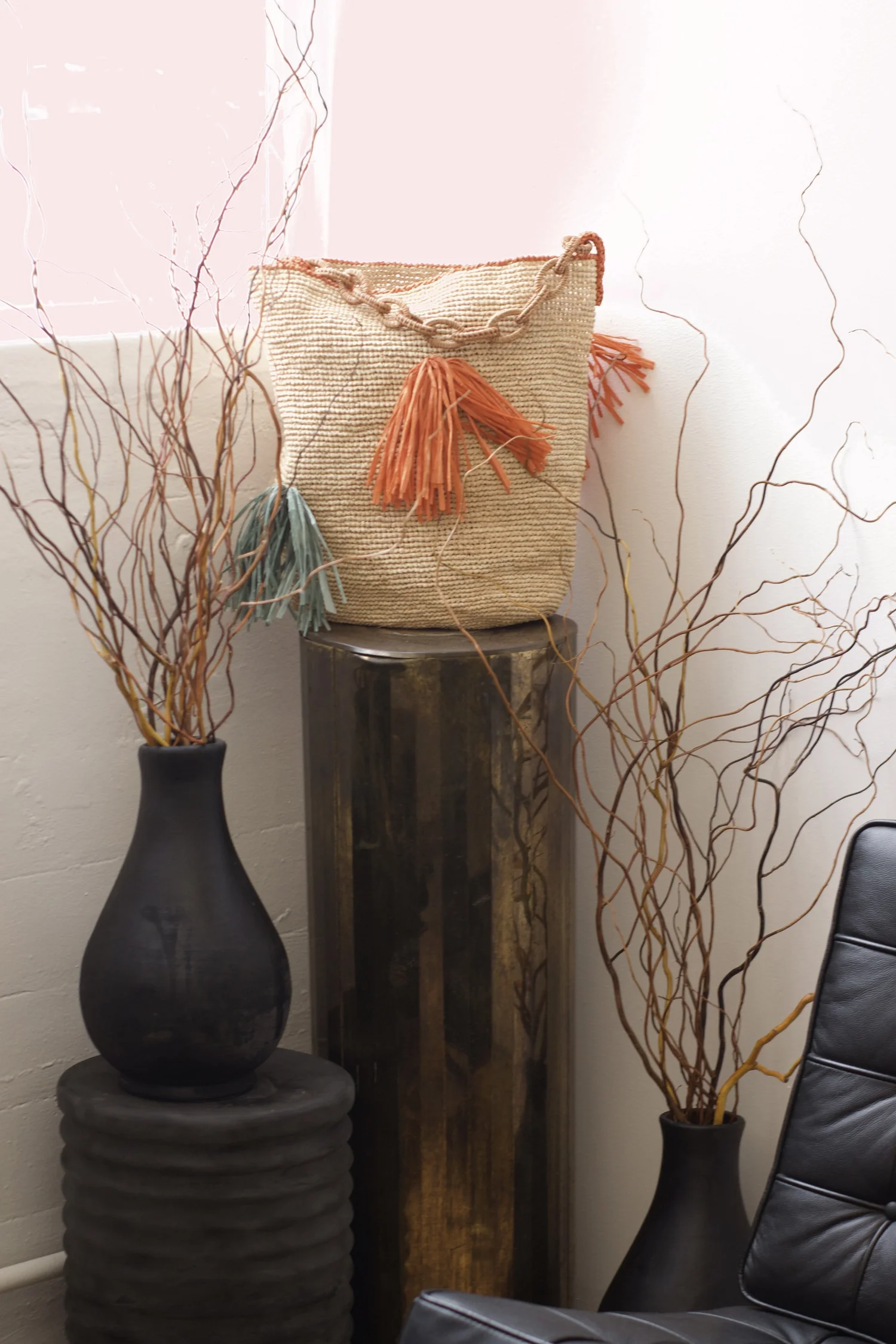 Metta showroom detail 1